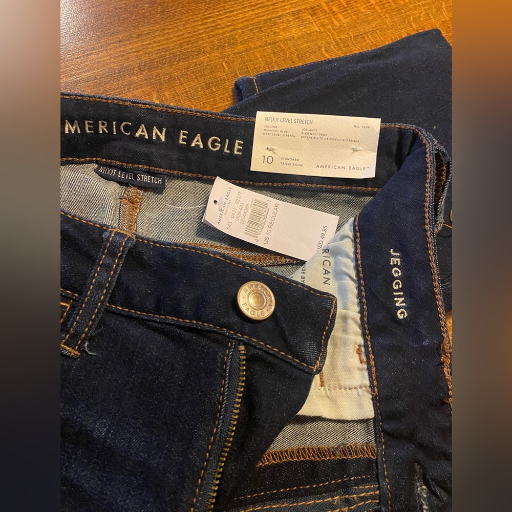 Available - NEW! American Eagle Jegging, Next Level Stretch, Size 10
